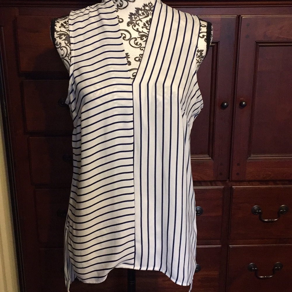 Signature Studio top